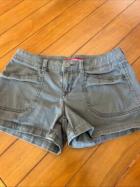 Unionbay Gray Denim Shorts Size 7 Cuffed Utility Style
